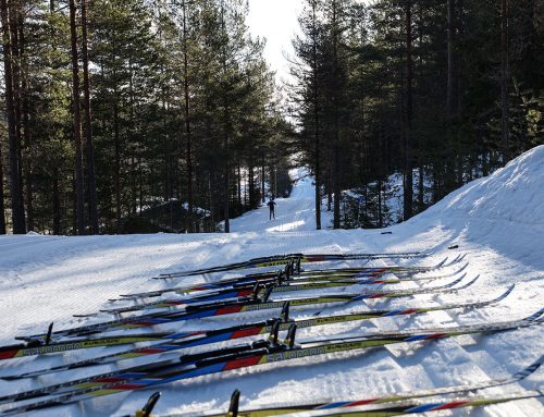 Skitesten bei frühlingshaften Temperaturen